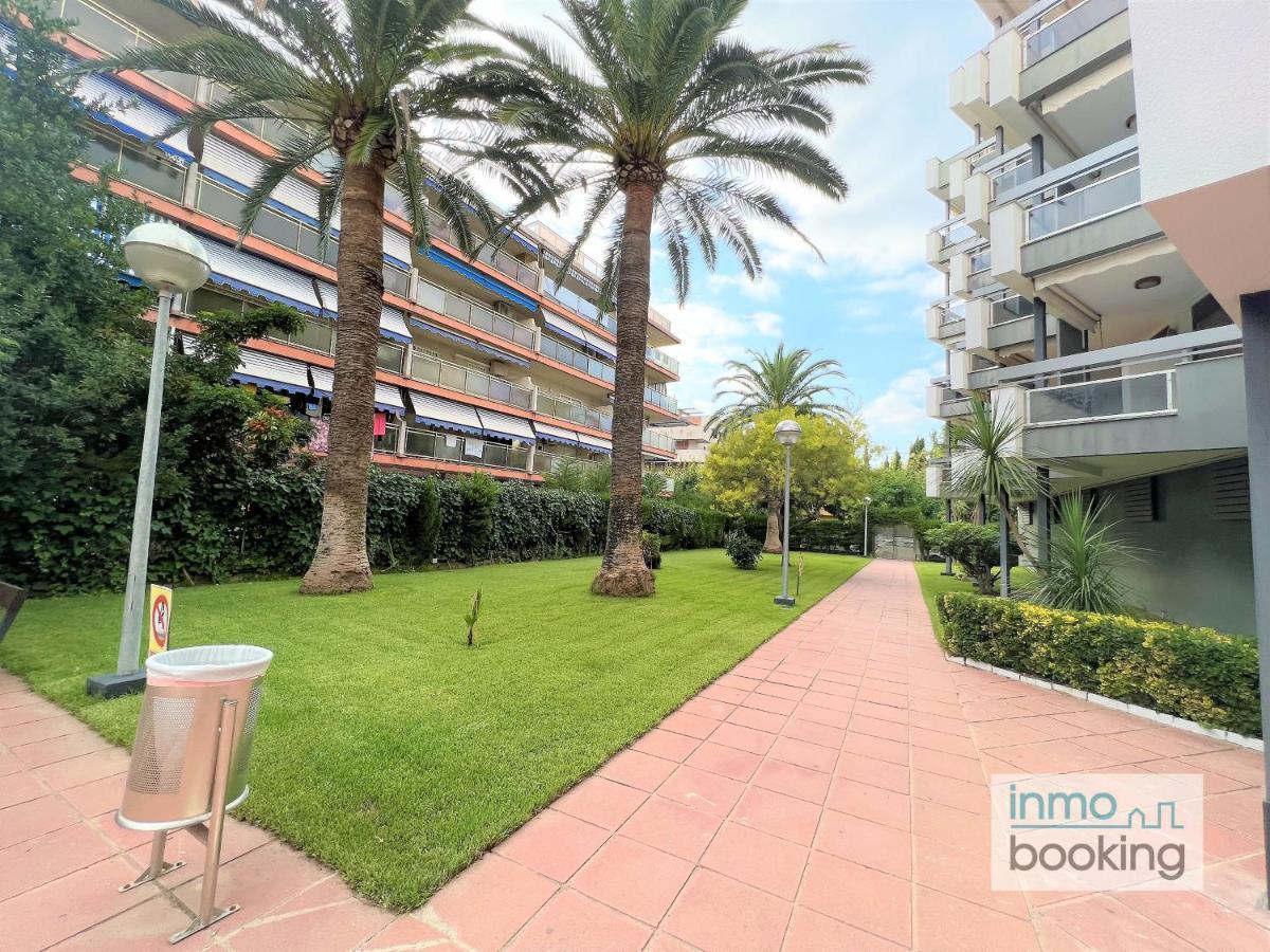 Solo Familias, Apartamento Climatizado Y Cerca De La Playa 살루 외부 사진