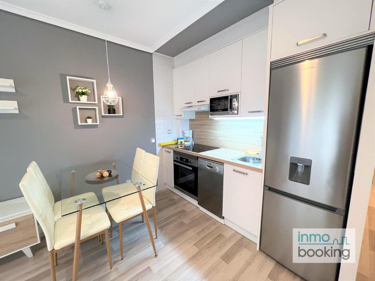 Solo Familias, Apartamento Climatizado Y Cerca De La Playa 살루 외부 사진